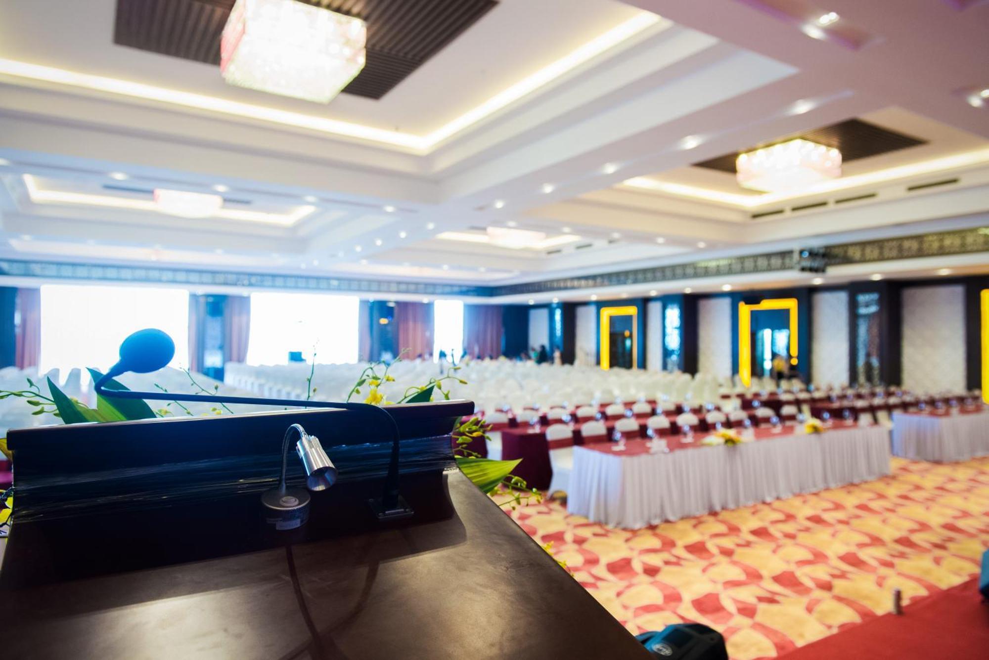 Muong Thanh Luxury Nhat Le Hotel Dong Hoi Kültér fotó