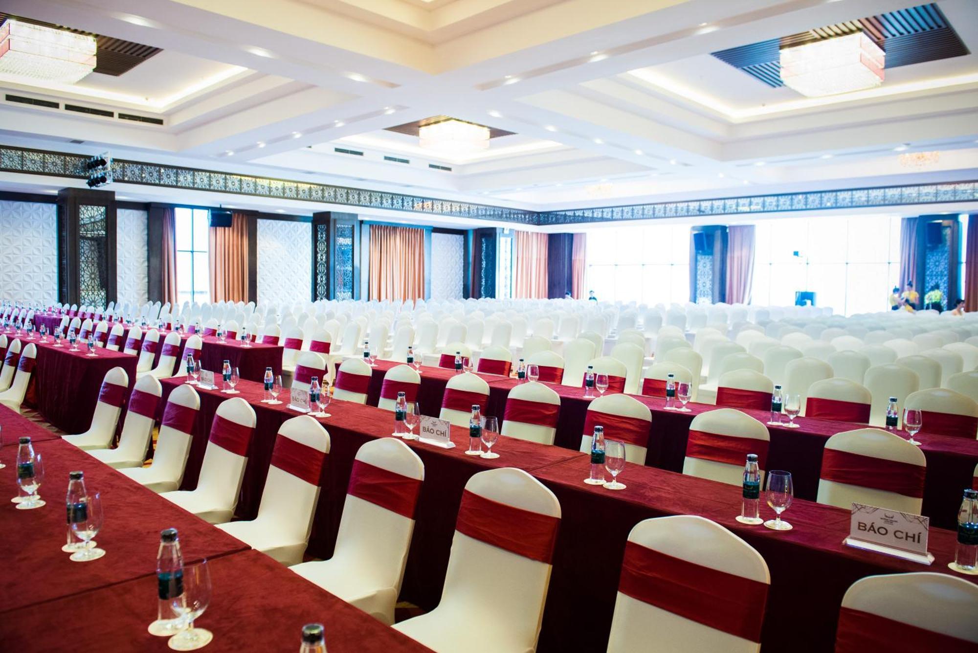 Muong Thanh Luxury Nhat Le Hotel Dong Hoi Kültér fotó
