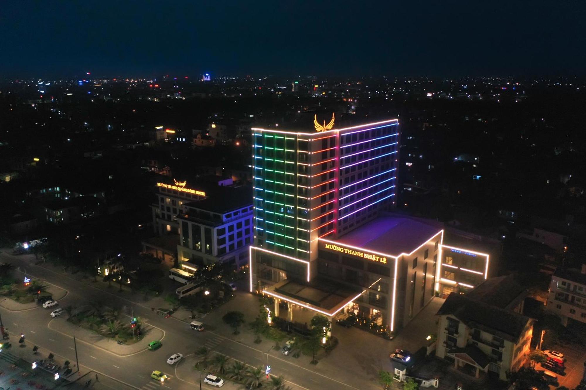 Muong Thanh Luxury Nhat Le Hotel Dong Hoi Kültér fotó