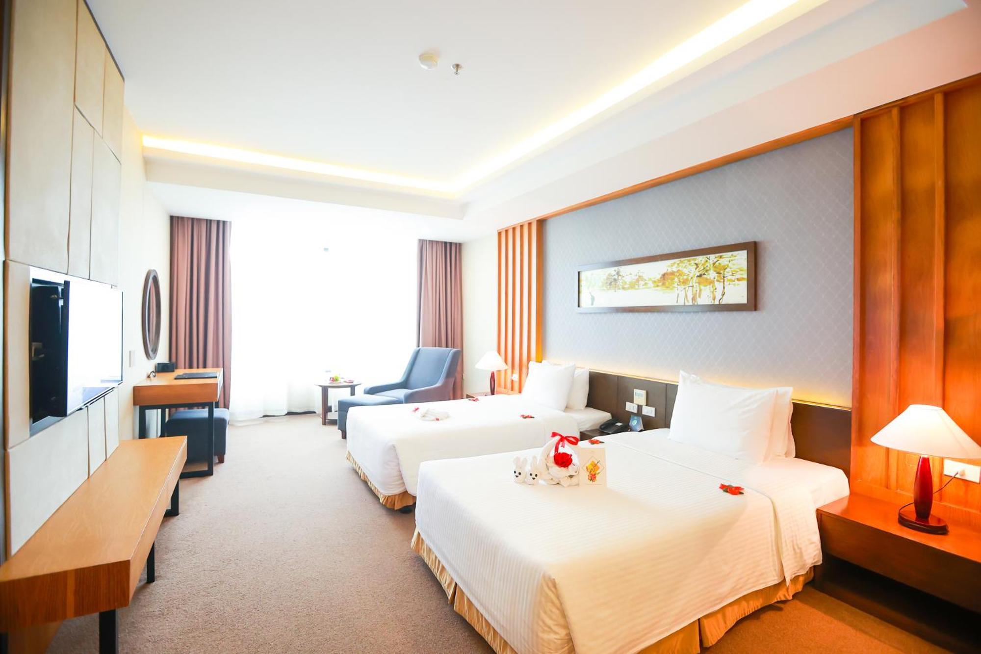 Muong Thanh Luxury Nhat Le Hotel Dong Hoi Kültér fotó