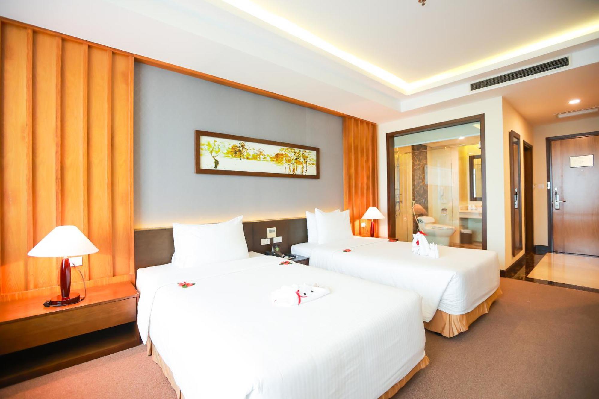 Muong Thanh Luxury Nhat Le Hotel Dong Hoi Kültér fotó