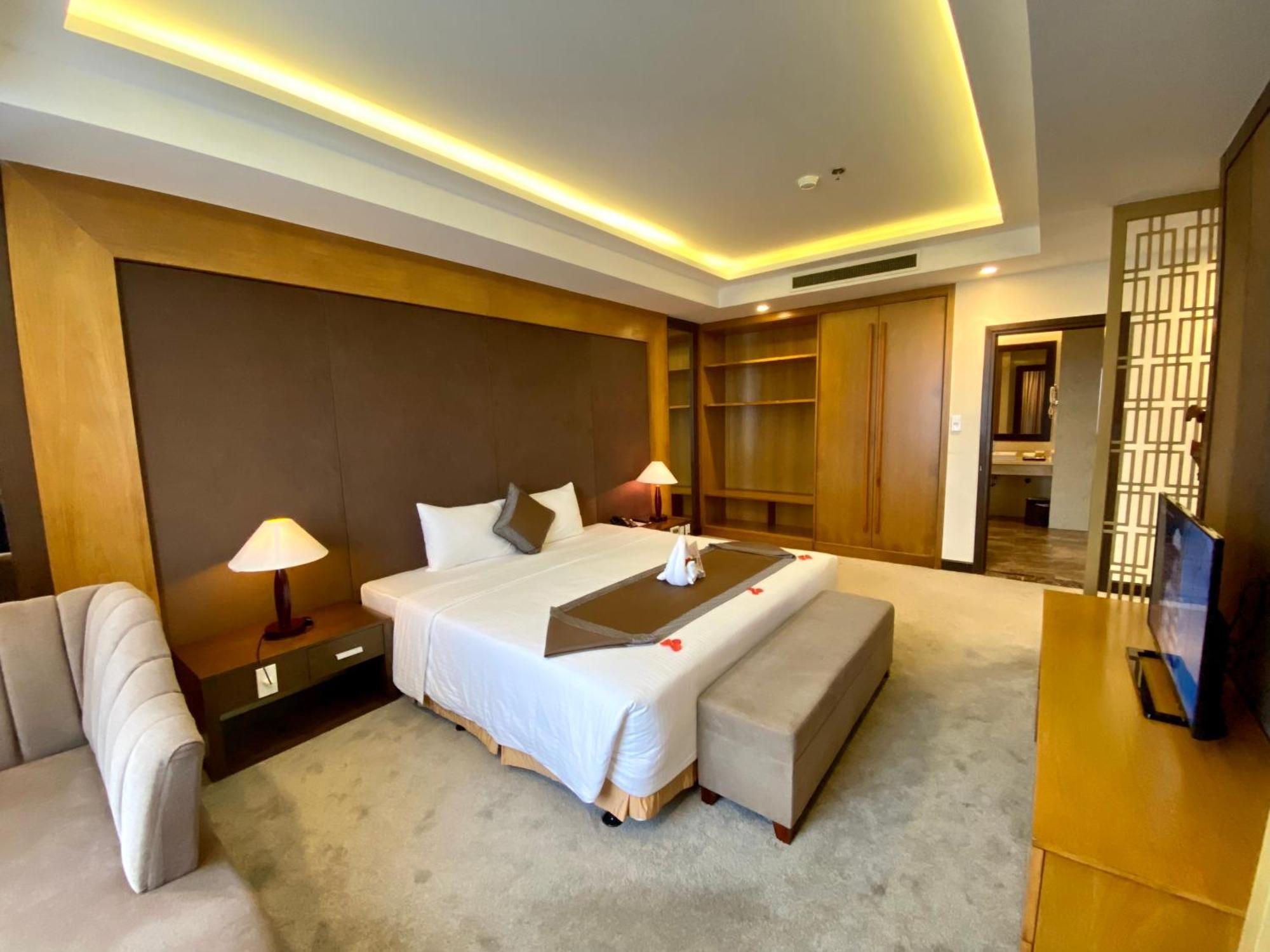 Muong Thanh Luxury Nhat Le Hotel Dong Hoi Kültér fotó